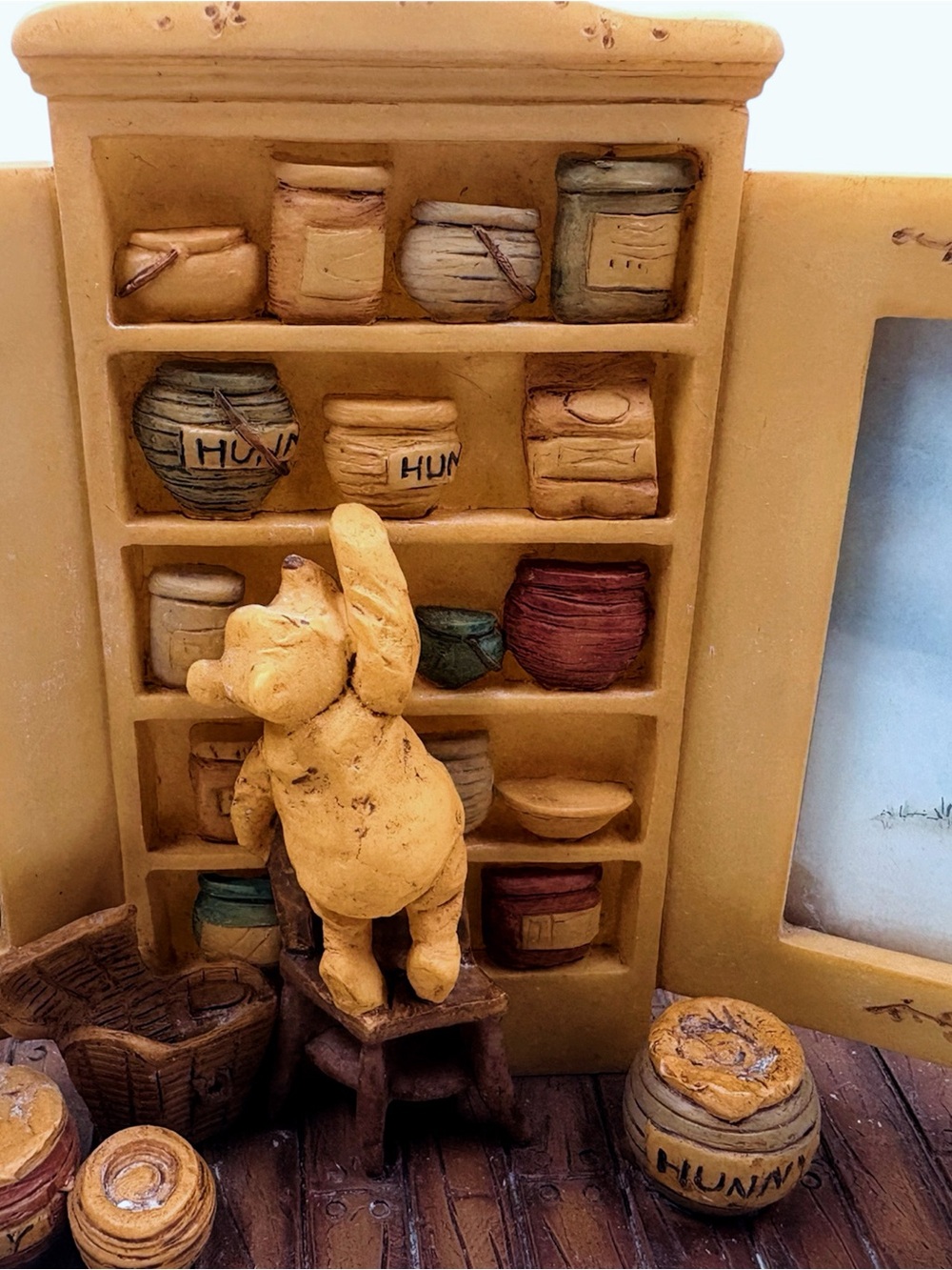 Classic Winnie The Pooh Double Photo Frame Charpente 3D Pooh Hunny Pots W/Box - Picture 5 of 12